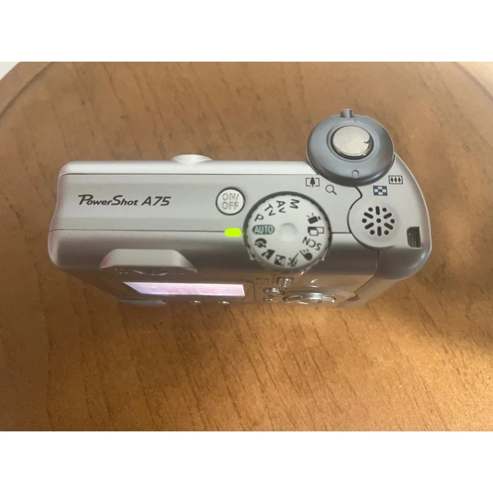 Canon PowerShot A75 Silver 3.2MP Digital Camera 3x Optical Zoom with Case WORKS